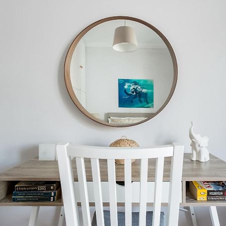 Romantic Love-Nest Studio Near Acropolis & Metro Athena Bagian luar foto